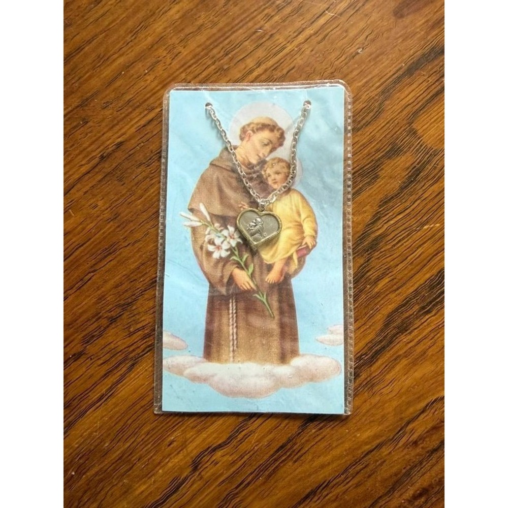 Silver tone Saint Anthony necklace with prayer card